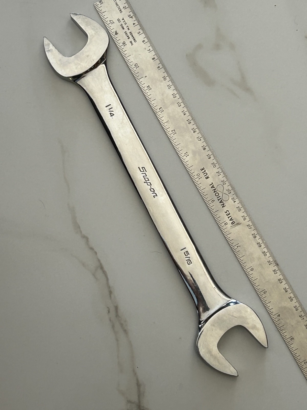 SNAP-ON VO4042B 1-1/4″ x 1-5/16″ Open End Wrench Used Super Nice