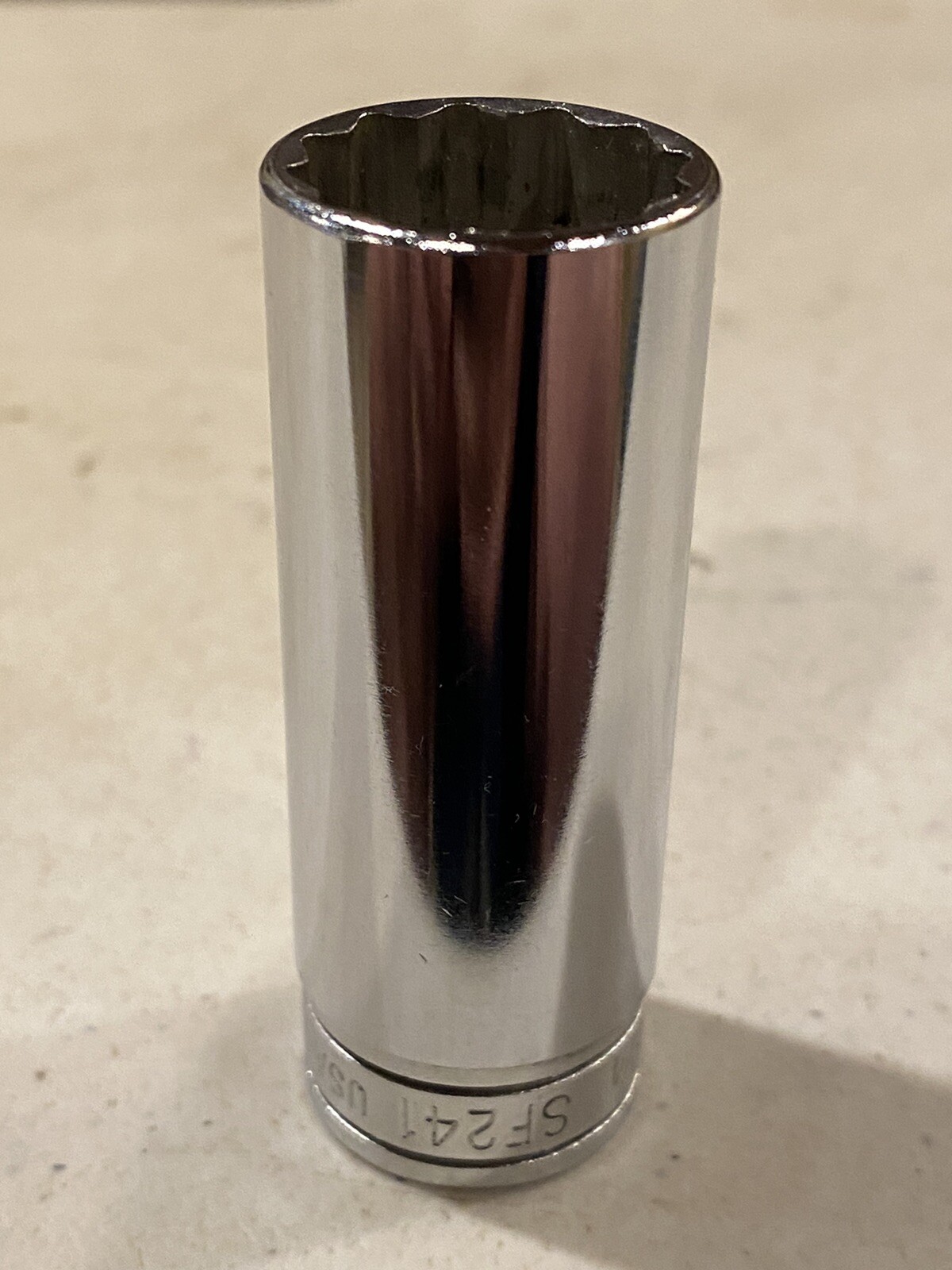 NOS. Snap-on Tools USA NEW 3/8″ Drive 3/4″ SAE 12 point Deep Chrome Socket SF241