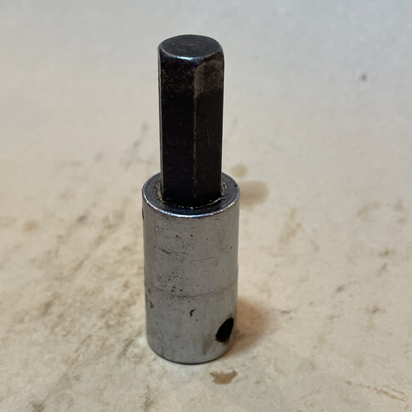 Proto Professional 4990-3/8″ Hex Bit Socket 3/8″ Drive Made in USA