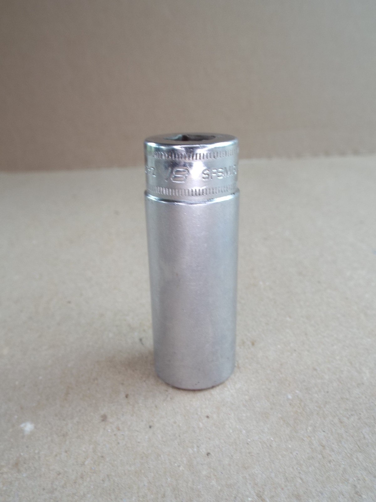 VTG SNAP-ON Deep Socket 18mm 3/8″ Dr 6 Pt USA Made SFSM18 – Nice ! (Pls Read)