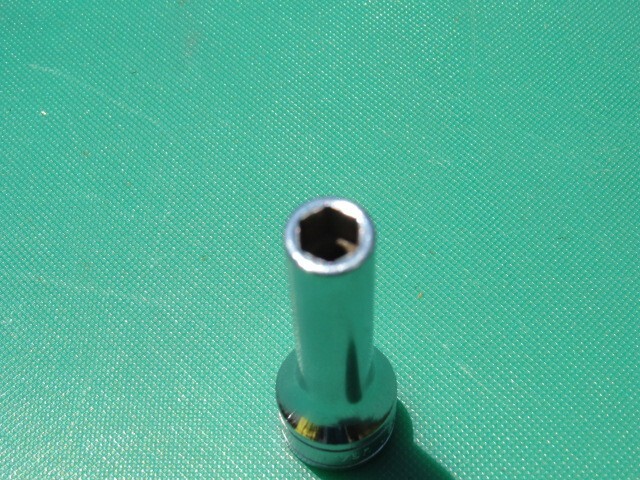 SNAP ON 3/8″ SFS121 3/8″ DRIVE DEEP SAE 6 POINT CHROME SOCKET SFS 121 UNDERLINE
