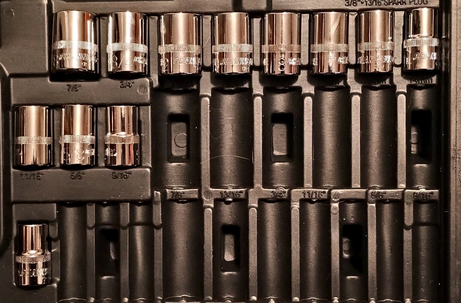 CHANNELLOCK 12 Piece SAE and METRIC 6 Point Standard Socket Set For 1/2″ Drive