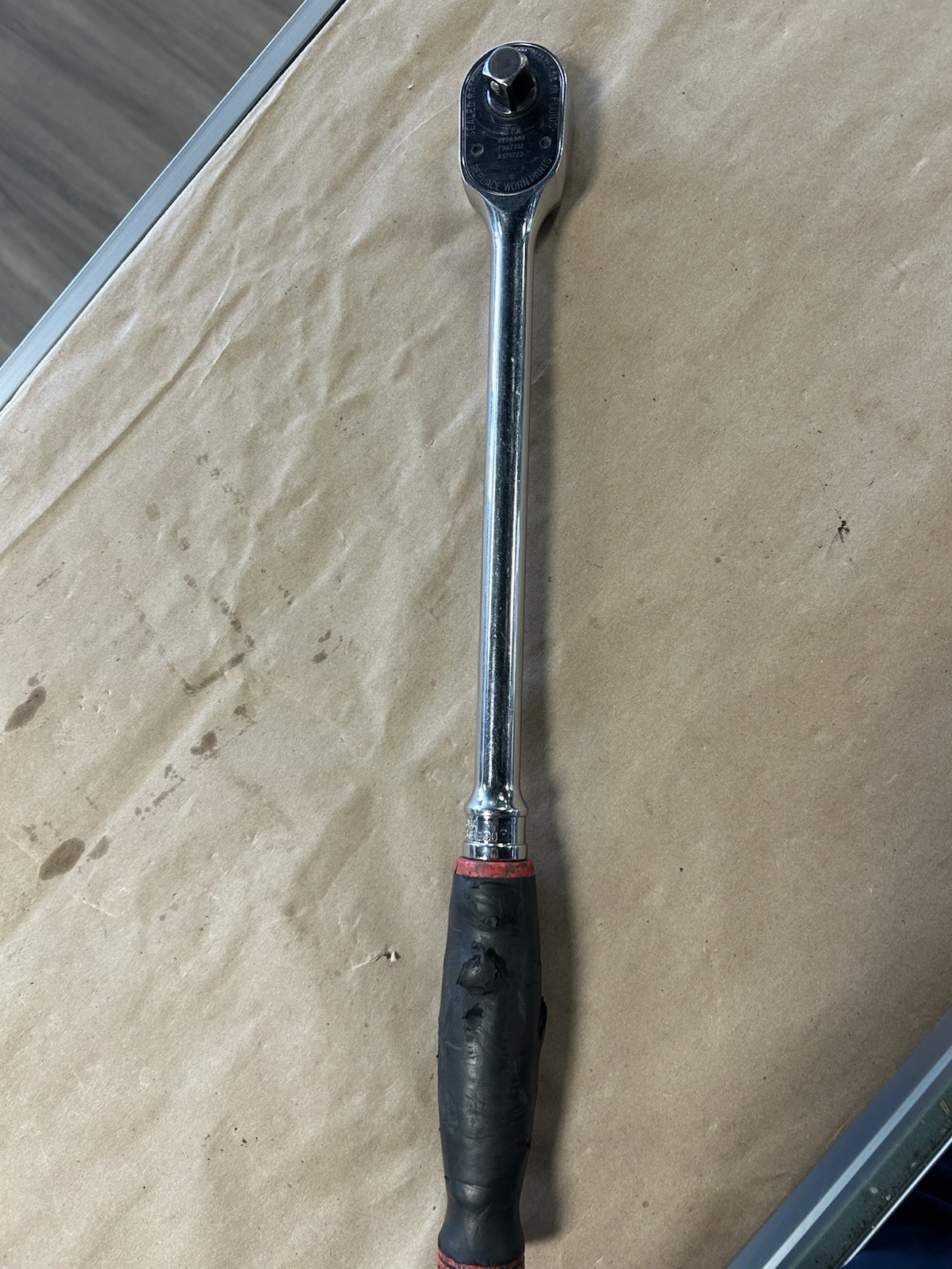 Snap-On SHL80A 1/2″ Drive Soft Grip Long Handle Ratchet (Red)