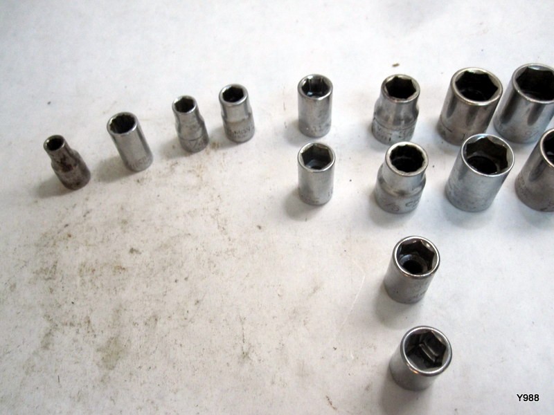 CRAFTSMAN set of 15 sockets mix lot see description