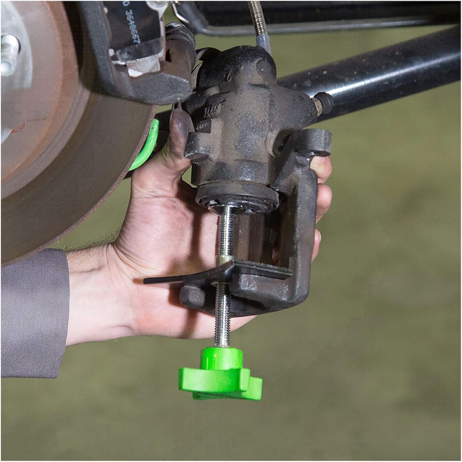 Versatile Brake Pad Spreader Tool with Ergonomic Design – For Cars & Trucks