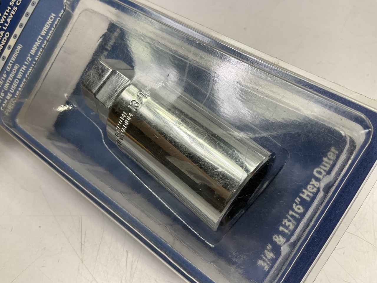 White Knight 108221 Lug Nut Wrench Adapter Soft Insert – 3/4″ & 13/16 (Exterior)
