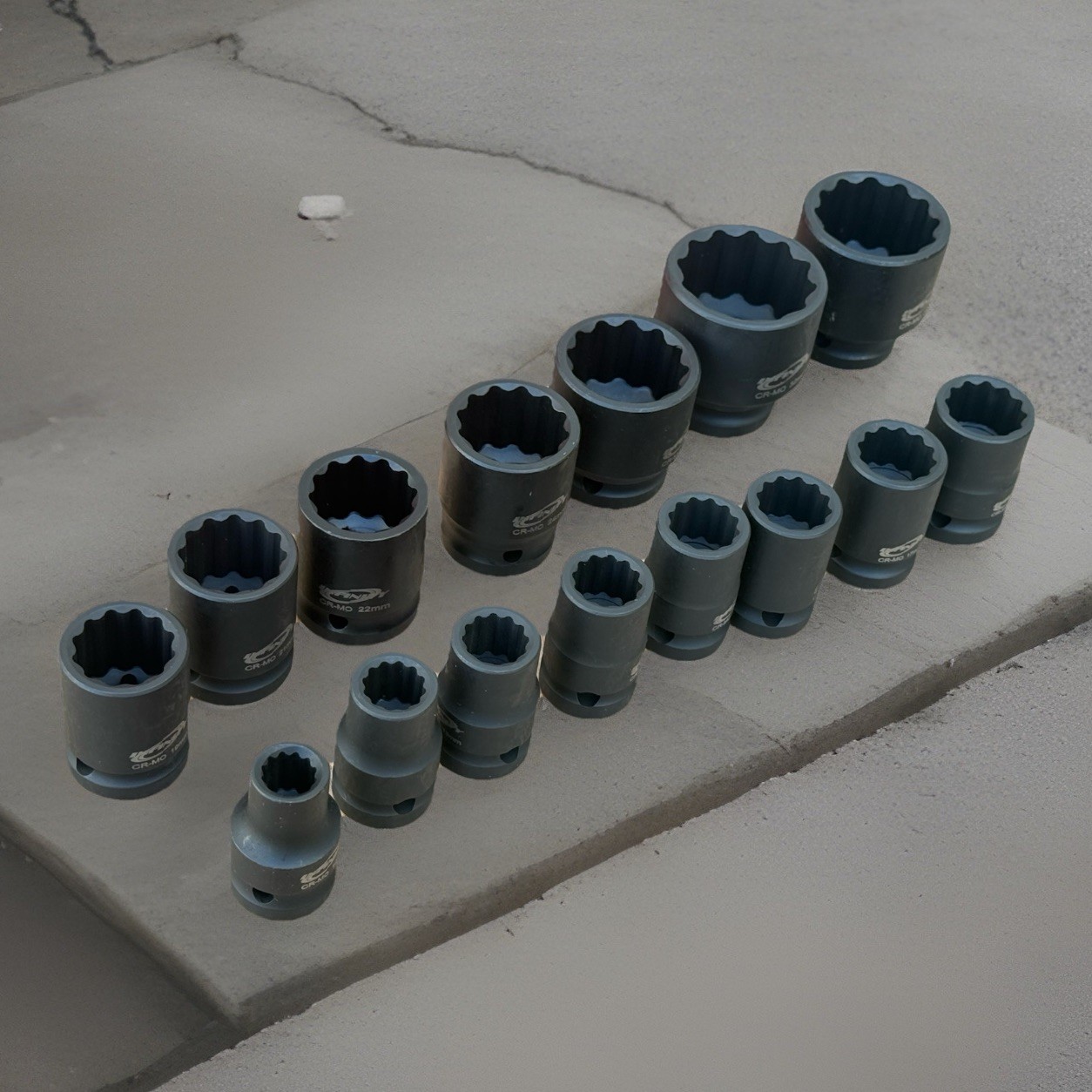 15pcs 1/2″ Drive 12 Point Metric Shallow Impact Socket Set 10~32mm Cr-MO Sockets