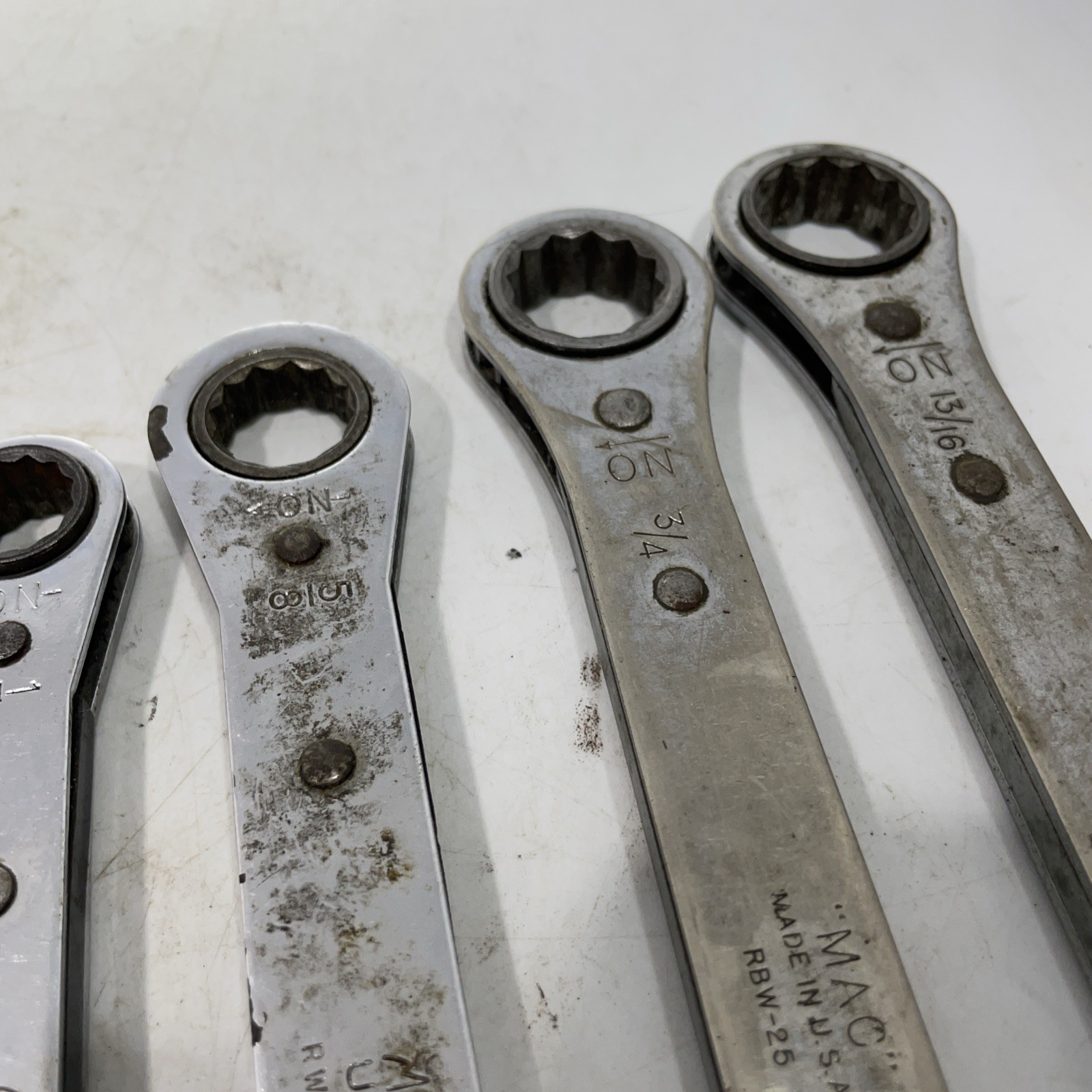MAC TOOLS -Ratcheting 12pt Box Wrenches (RBW-25 35 & RW 16/18 RW 20/22) Total 4