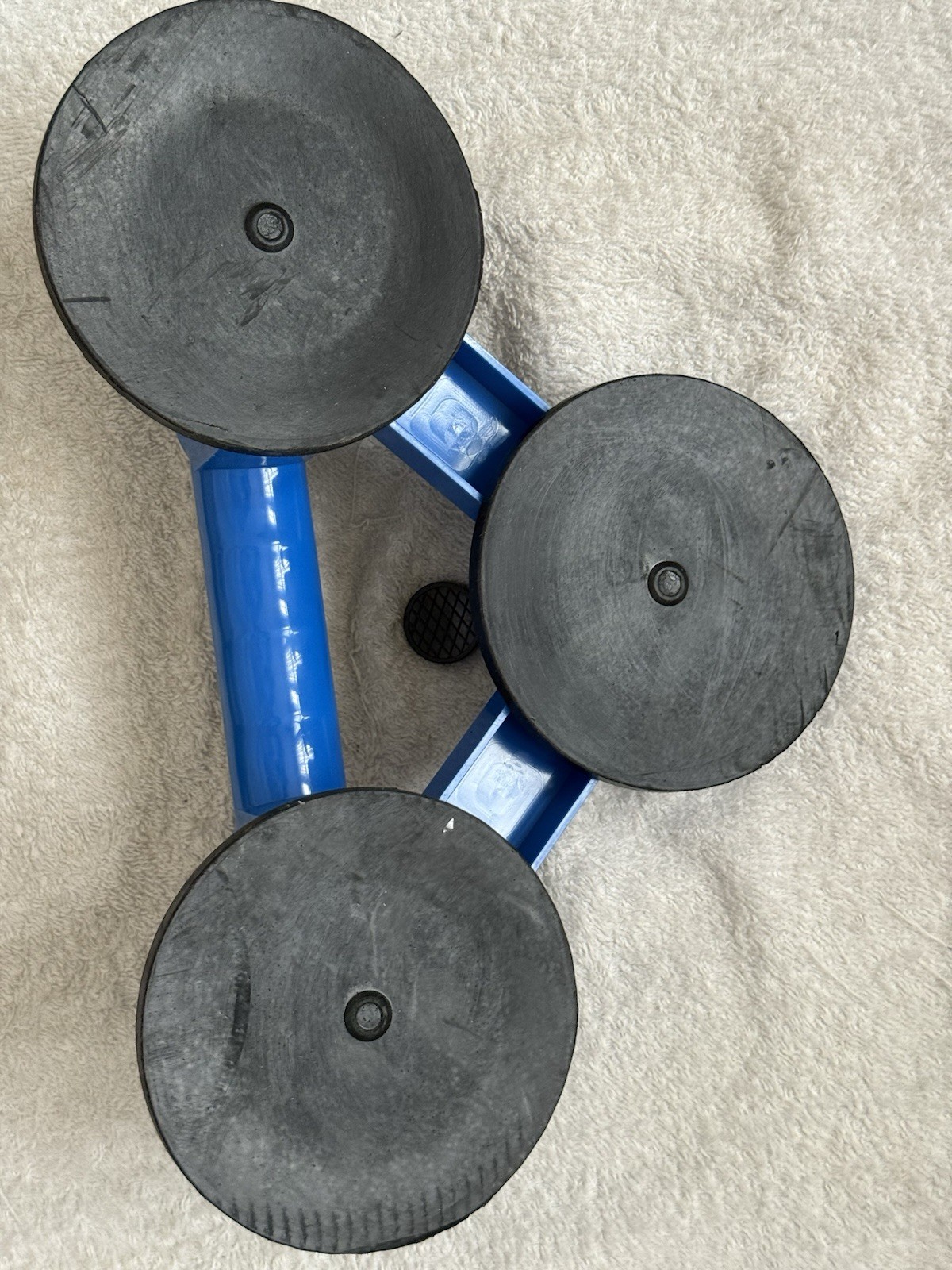 GENUINE BRAND NEW UNUSED SILVERLINE – TRIPLE SUCTION PAD – 100KG
