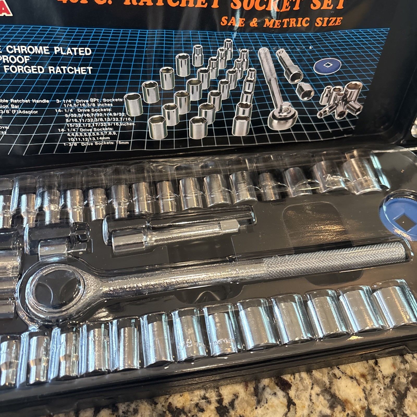 Cobra 40 pcs. Socket Wrench Ratchet Set Tool with Case Vintage