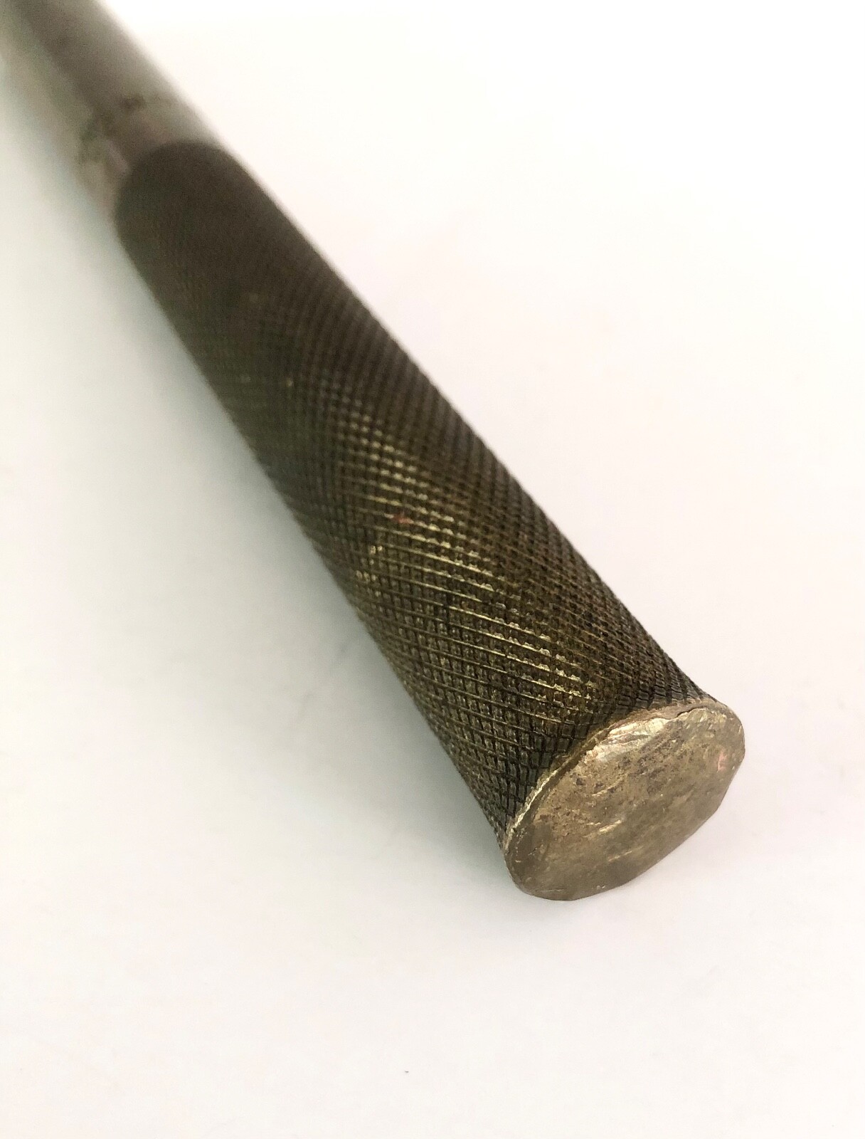 Vintage Mac Tools BD8 Brass Drift Punch 8 Inches Knurled Handle 3/4″ USA