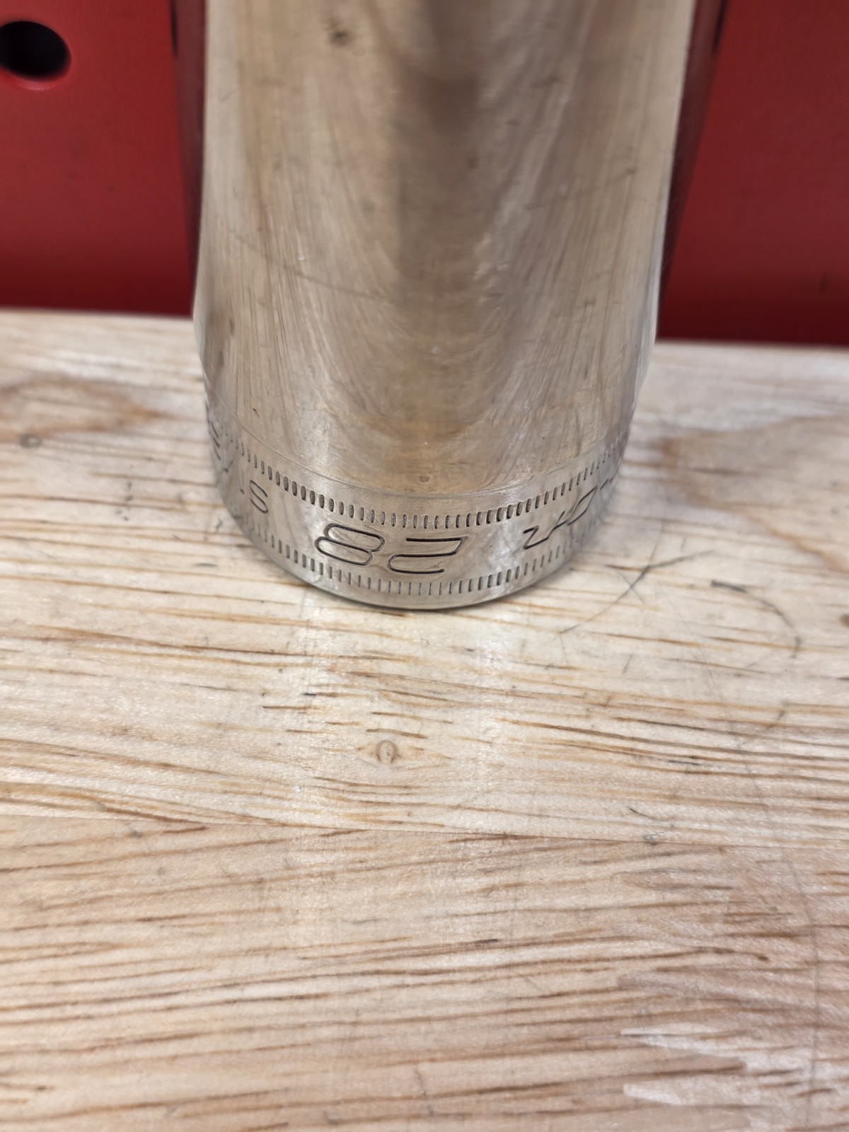 Snap-on Tools SM28 28mm 1/2″ Drive Metric 12-Point Deep Chrome Socket USA