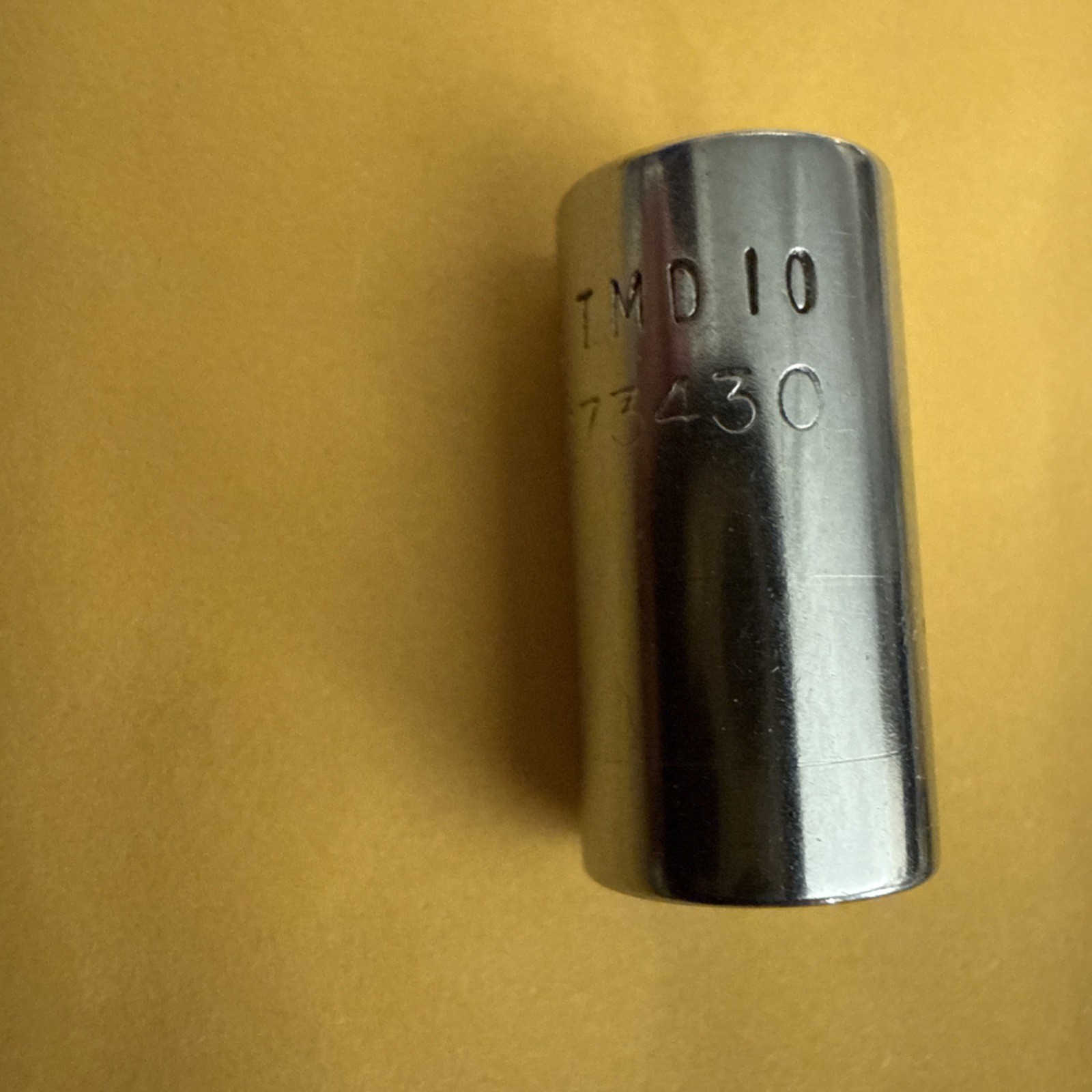 Snap On 1/4″ Ratchet TM 70 B and 5/16” Socket TMD 10. Nice Tool w/Chrome. USA