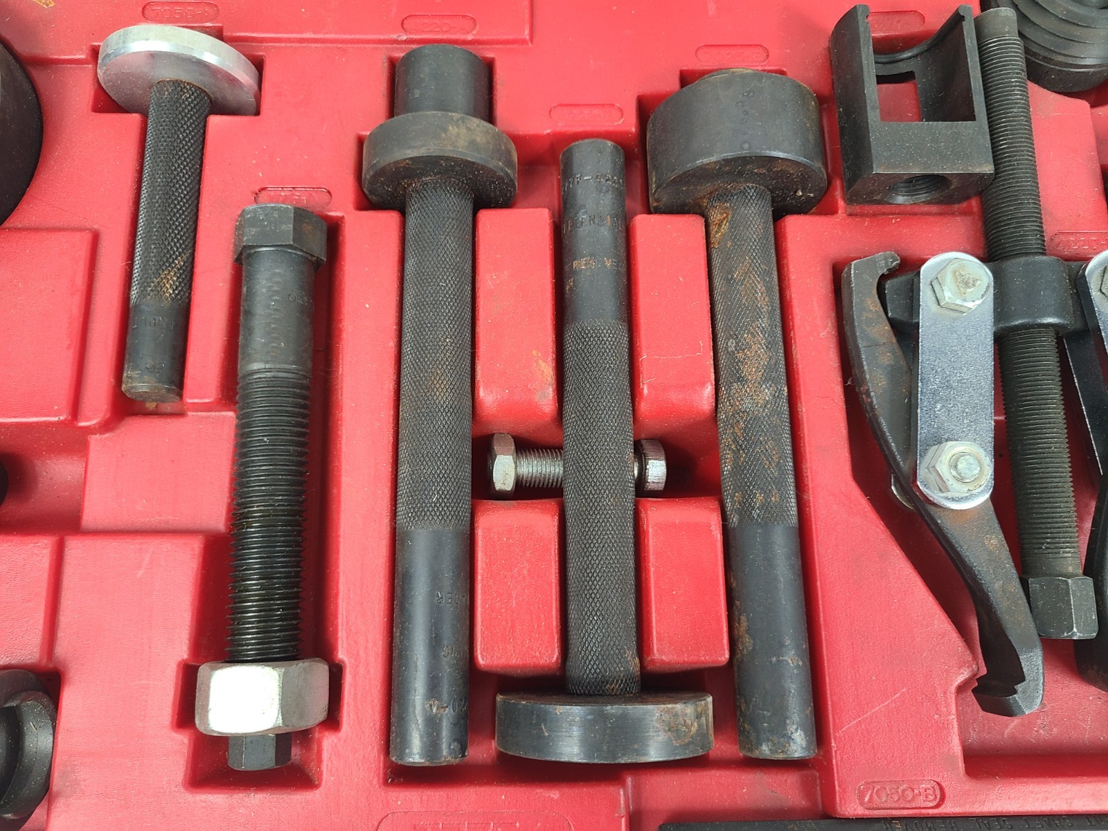 Ford Rotunda TKIT-1977-S Fiesta Special Service Tool Set Box 1 of 2