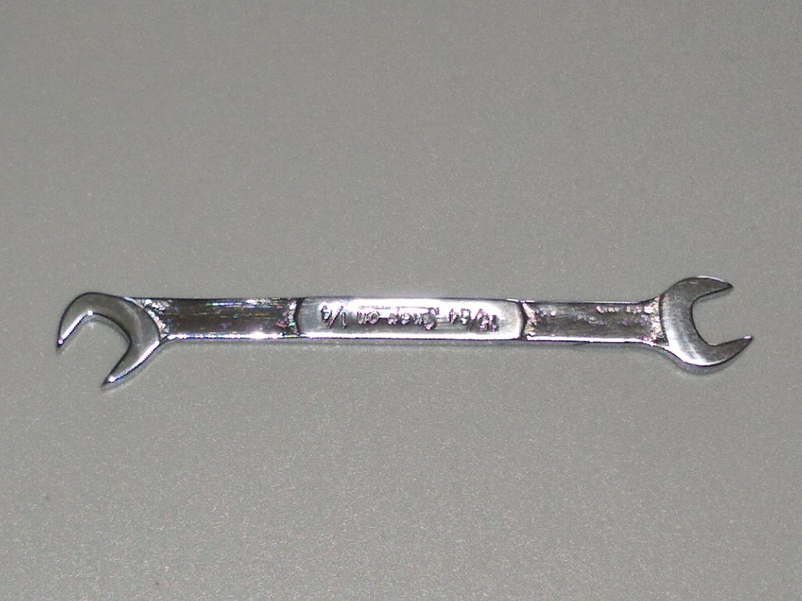 Snap-On DS1516, 15/64″ X 1/4 Mini 4 Way – Angle / Mini Wrench, 3.25″ Long.