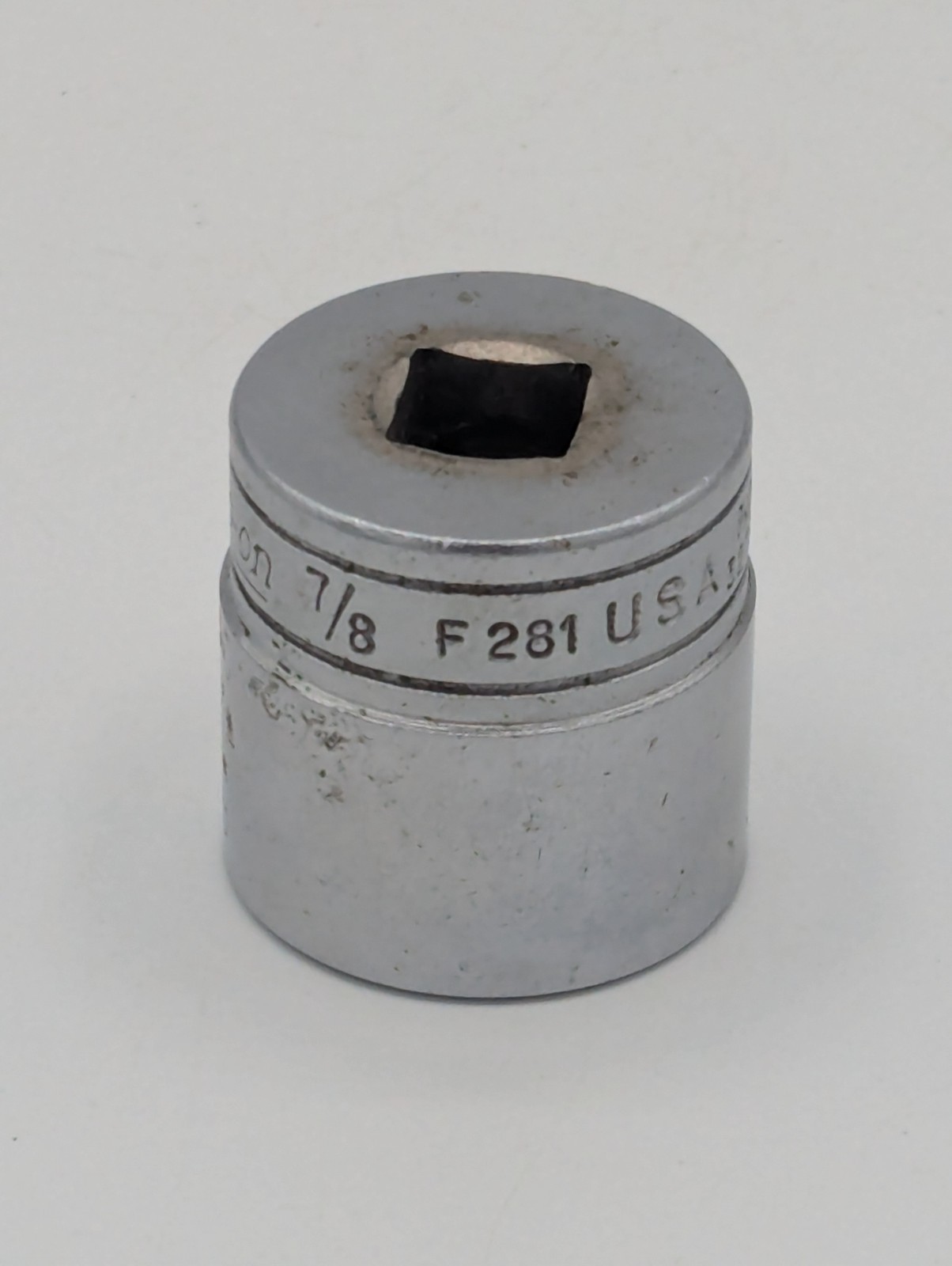 Snap On 3/8″ Drive 7/8″ 12PT SAE Shallow Chrome Socket USA F281 Free Shipping