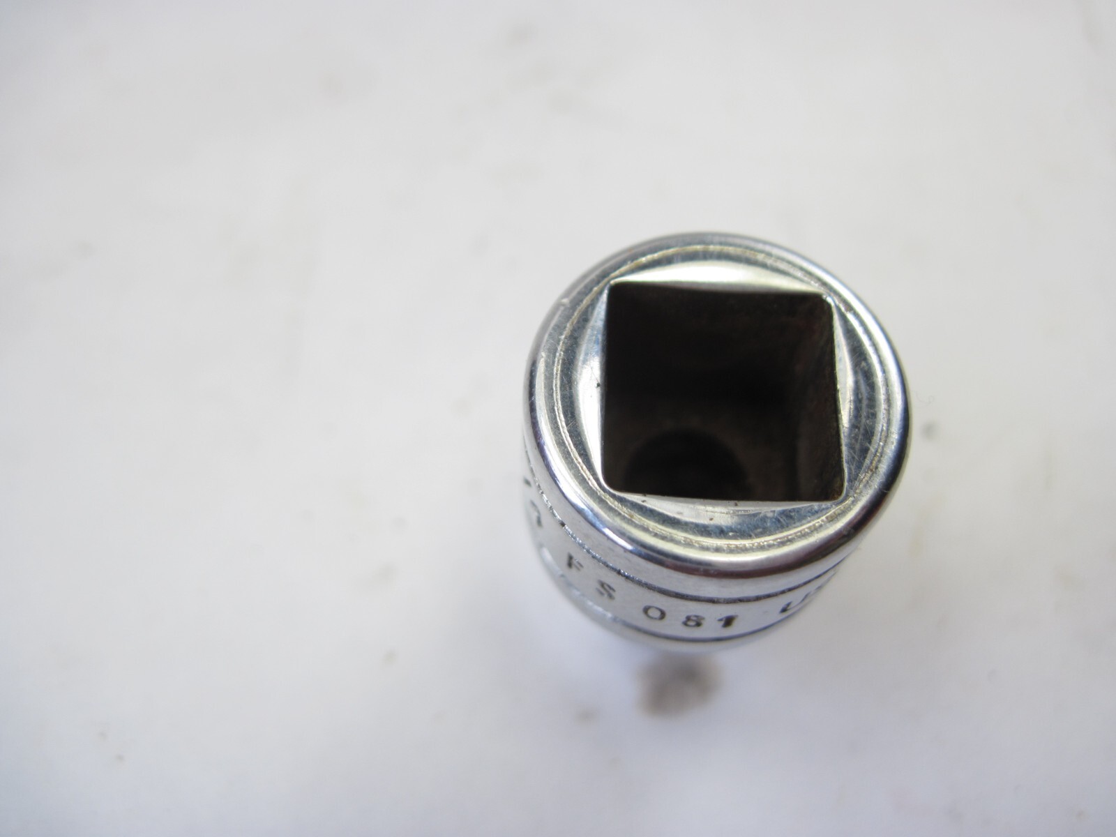 Vintage Snap On 3/8″ Drive 1/4″ Shallow 6pt SAE Socket FS081 NICE