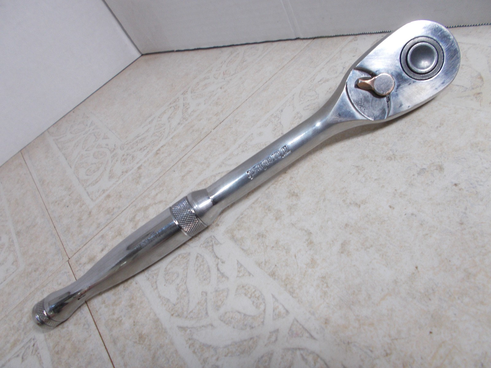 Duralast 51-201 Ratchet 1/2″ Drive Quick Release 11″ lonf Very Good Cond. (P-2)