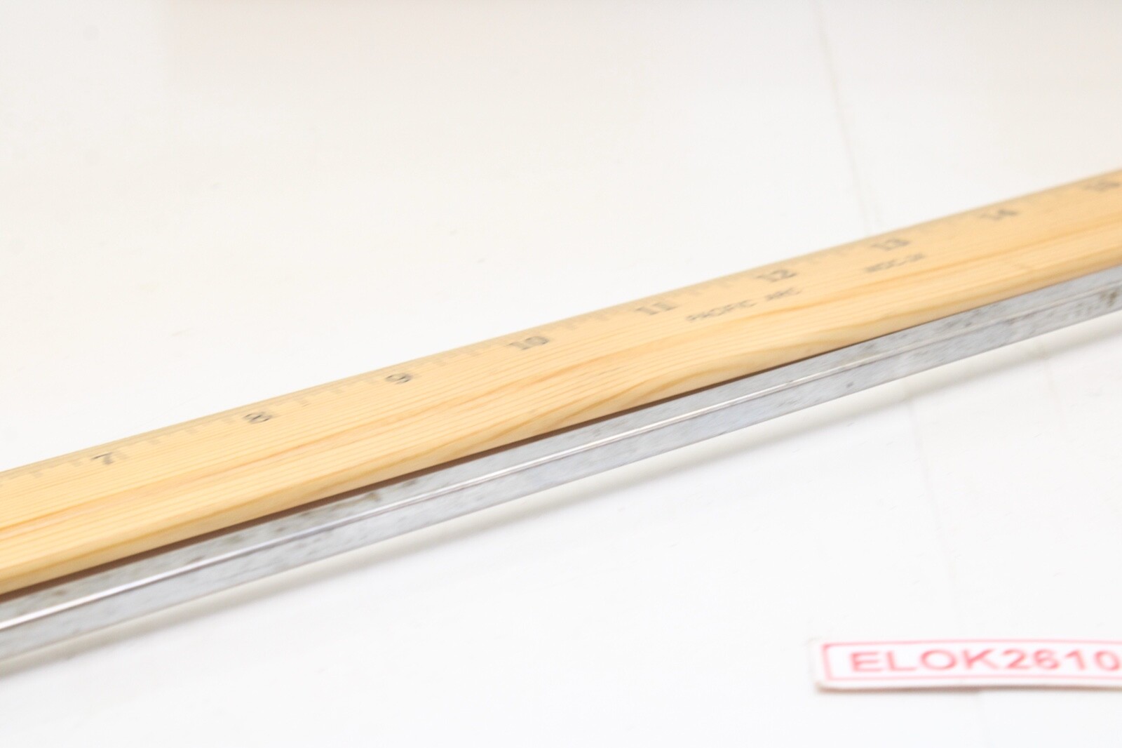 Unbranded 5/16″ x 21″ Long Slotted Hard Black Handle Screwdriver