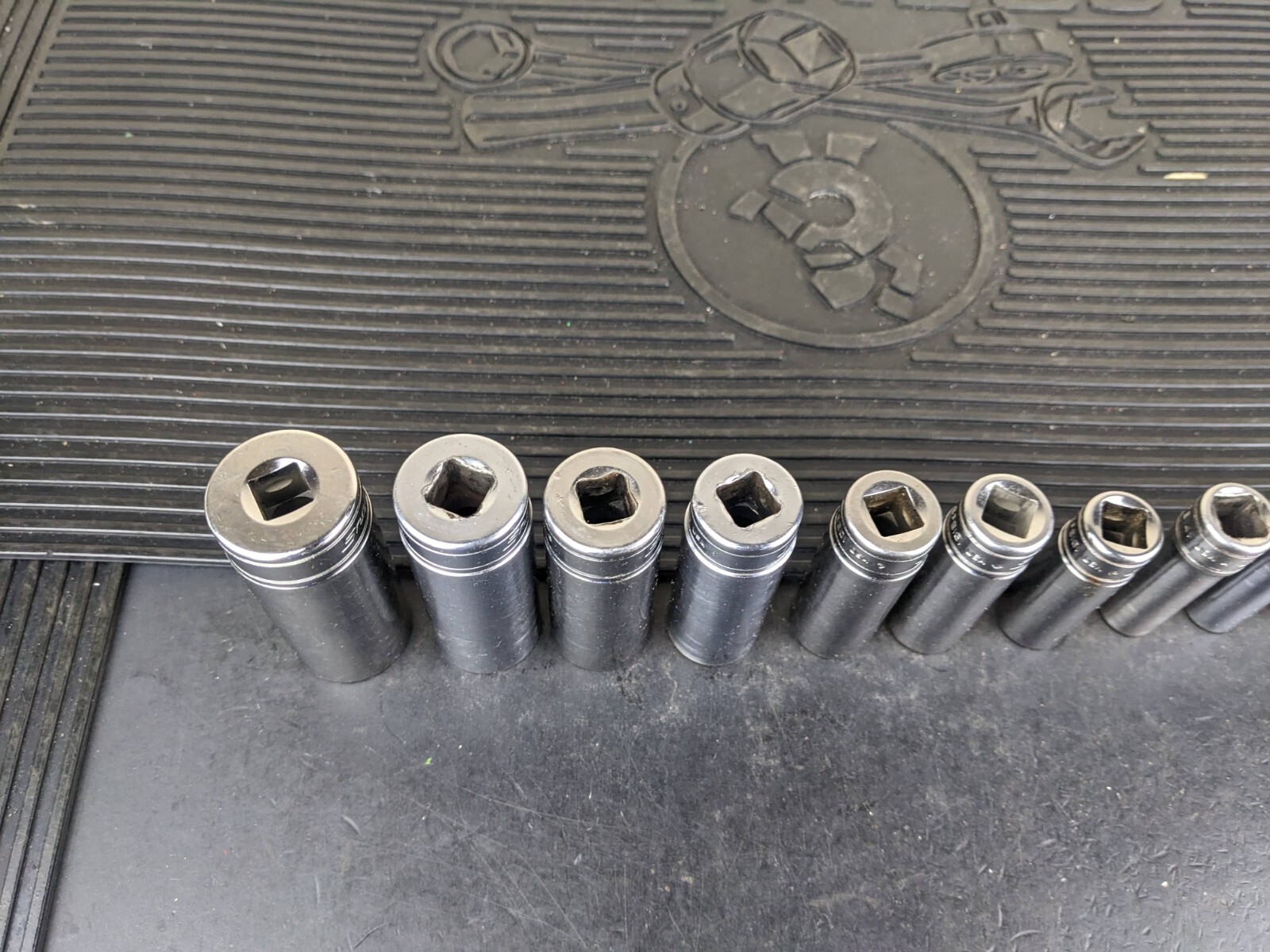 #bg225 Snap on Tools 211SFSY 3/8″ Drive Deep Chrome Socket Set Socket Set