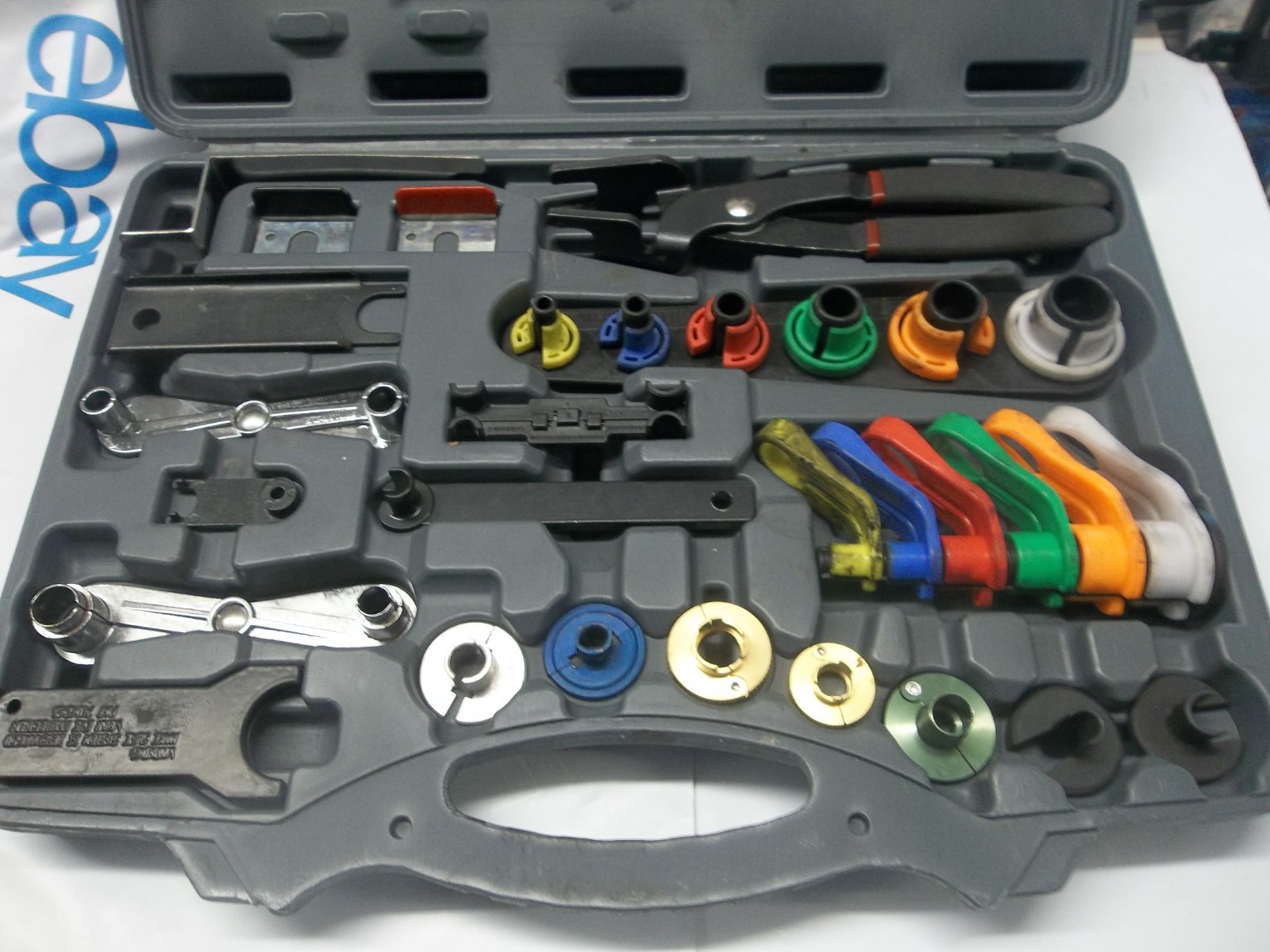 Lisle Corporation Master Plus Disconnect set 39850
