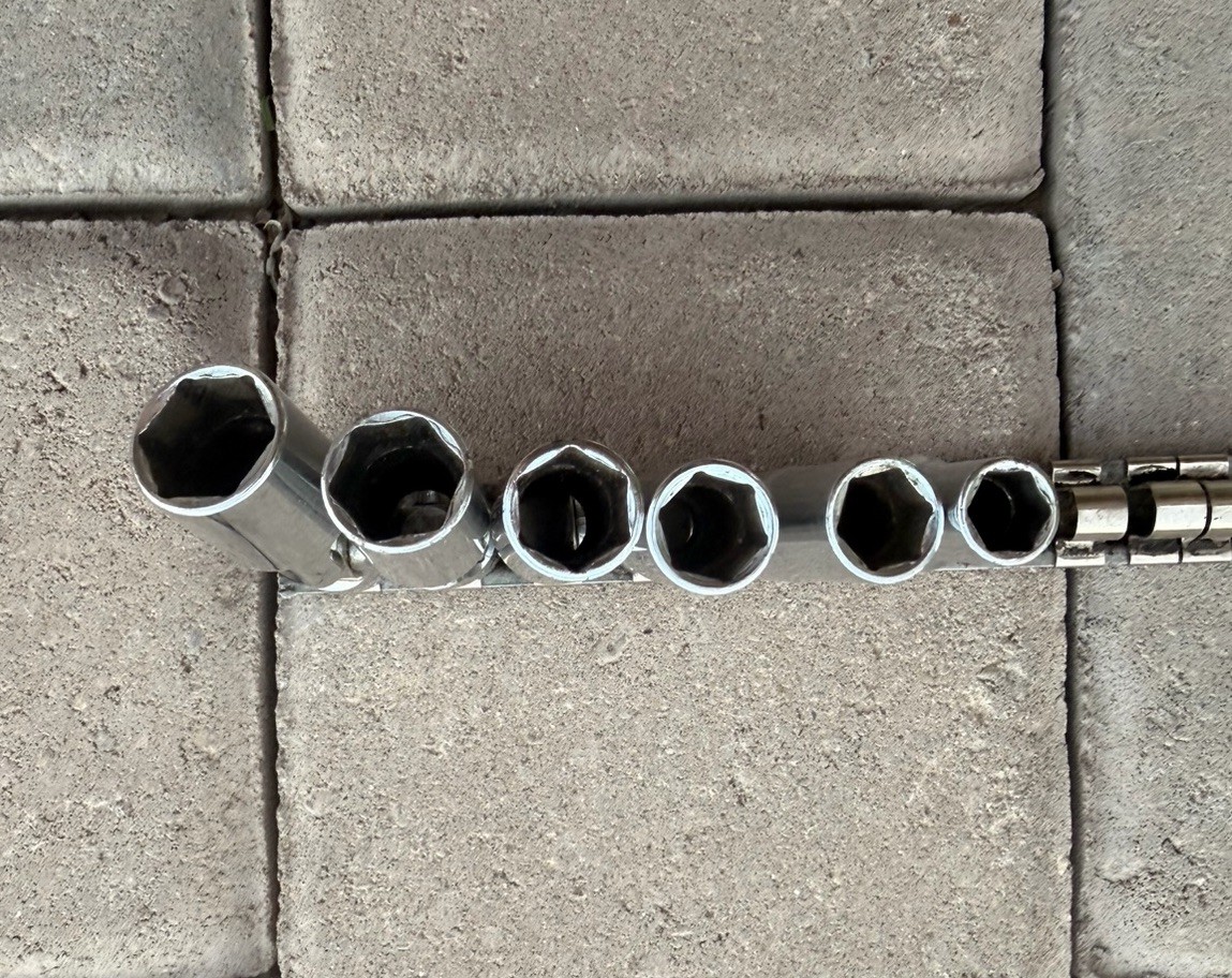 Snap On 6pc 3/8″ Drive 6-Point Deep Metric Swivel Socket Set 10-17 206SFSUM