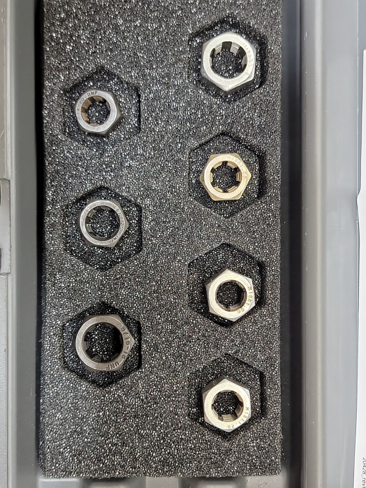 Lang Tools 7-piece Wheel Stud Thread Restorer Kit 2583 W/ Case Mechanic Auto
