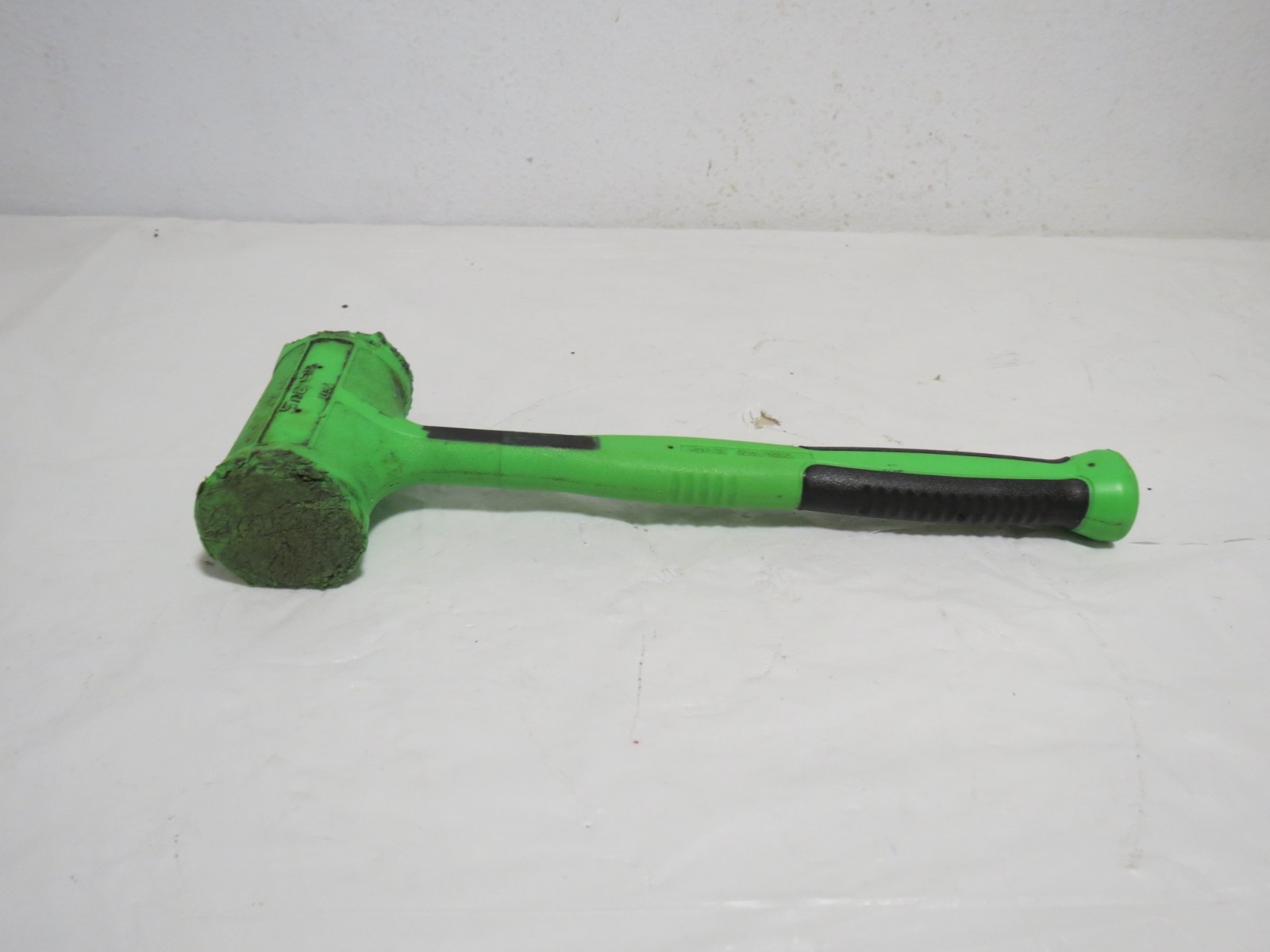 Snap-On HBFE48 Dead Blow Hammer 48 oz. USA Green 15″ Long Soft Grip Used