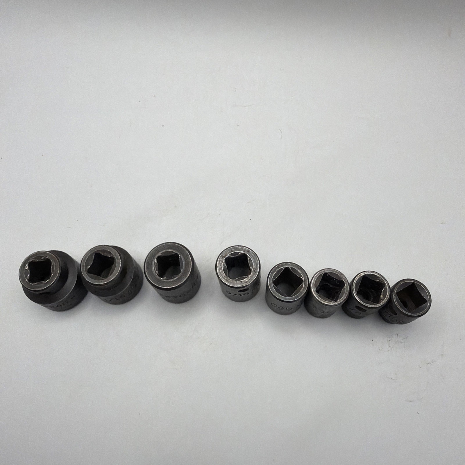 Mac Tools 8 Pc 3/8″ Dr SAE 5/16”-3/4” 6-Point Shallow Impact Socket Set XP USA