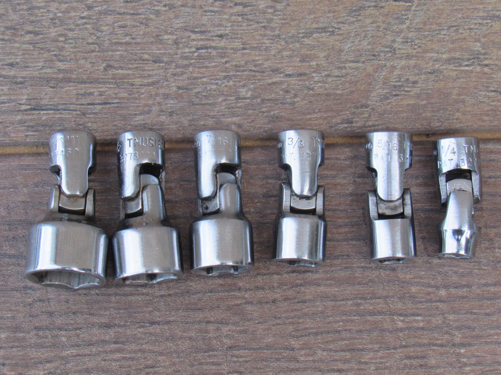 SNAP ON 106TMUS 1/4″ DRIVE 6 PT 6 PC SAE UNIVERSAL SWIVEL SOCKET SET UNDERLINE