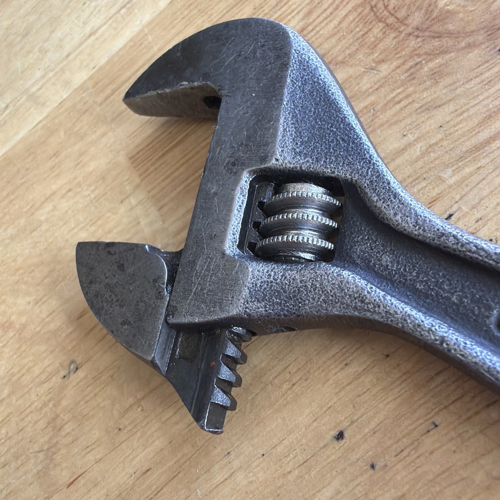 Proto Tools 6″ Adjustable Wrench Clik-Stop Black Oxide Finish 150mm 706SL USA