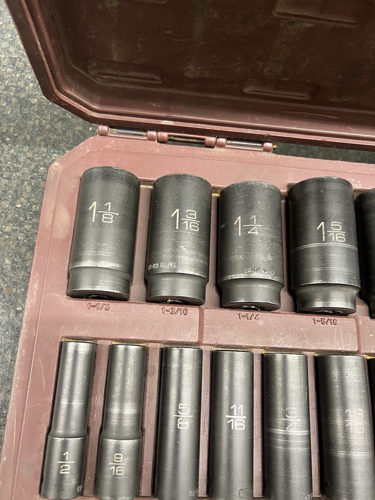 Matco Tools SCDP196V 19 Piece SAE 1/2” Drive Deep Impact Socket Set