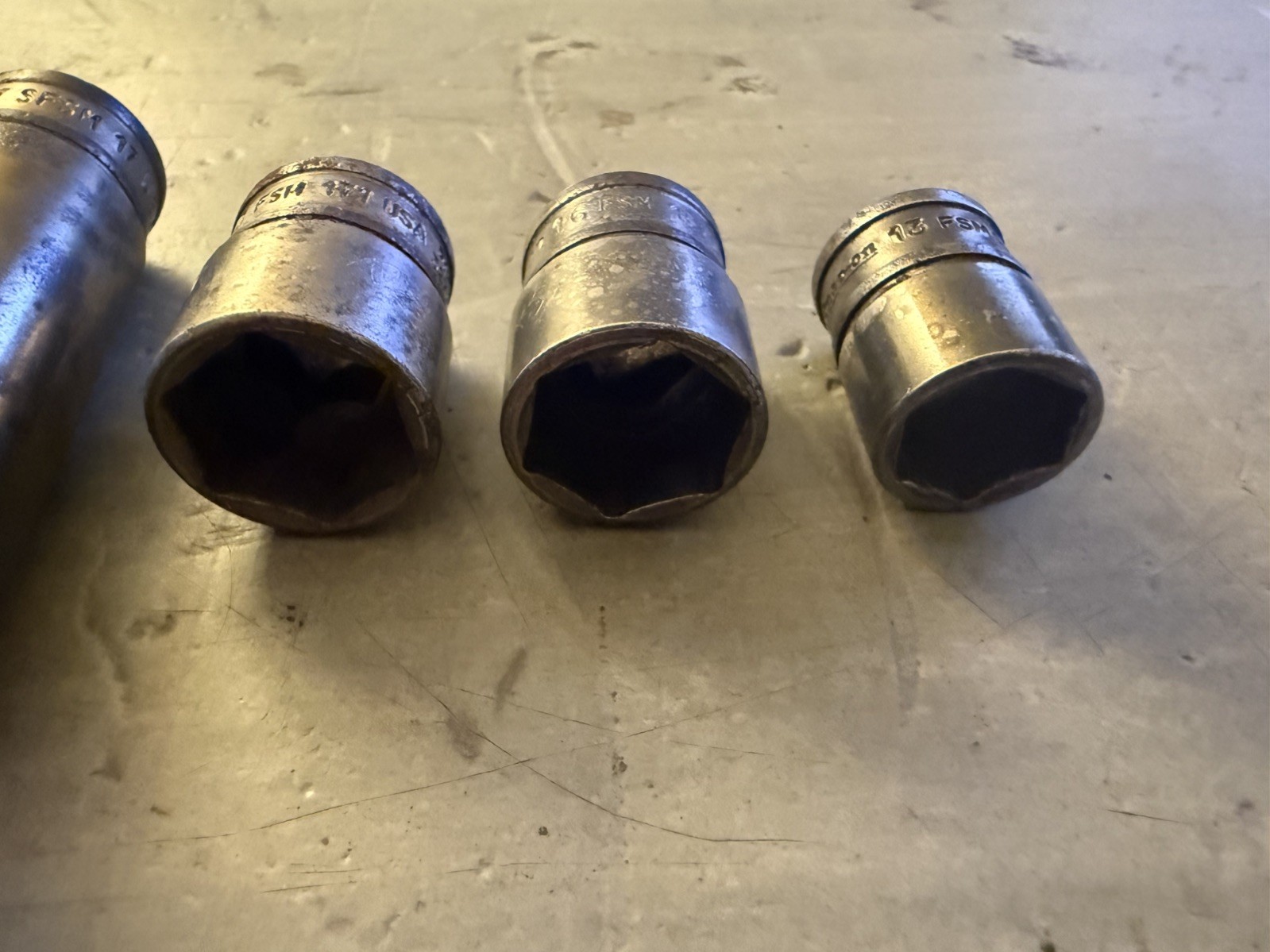 Vintage Snap-on Tools USA Lot of 6 3/8″ Drive Metric 6 Point Sockets 13 17 18 19