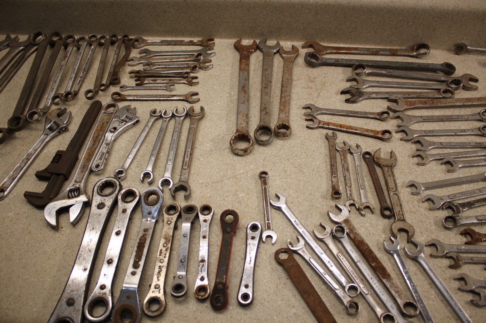 Lot Of Various Size SAE & Metric Wrenchs Line Wrench Vintage Old Tools 8432