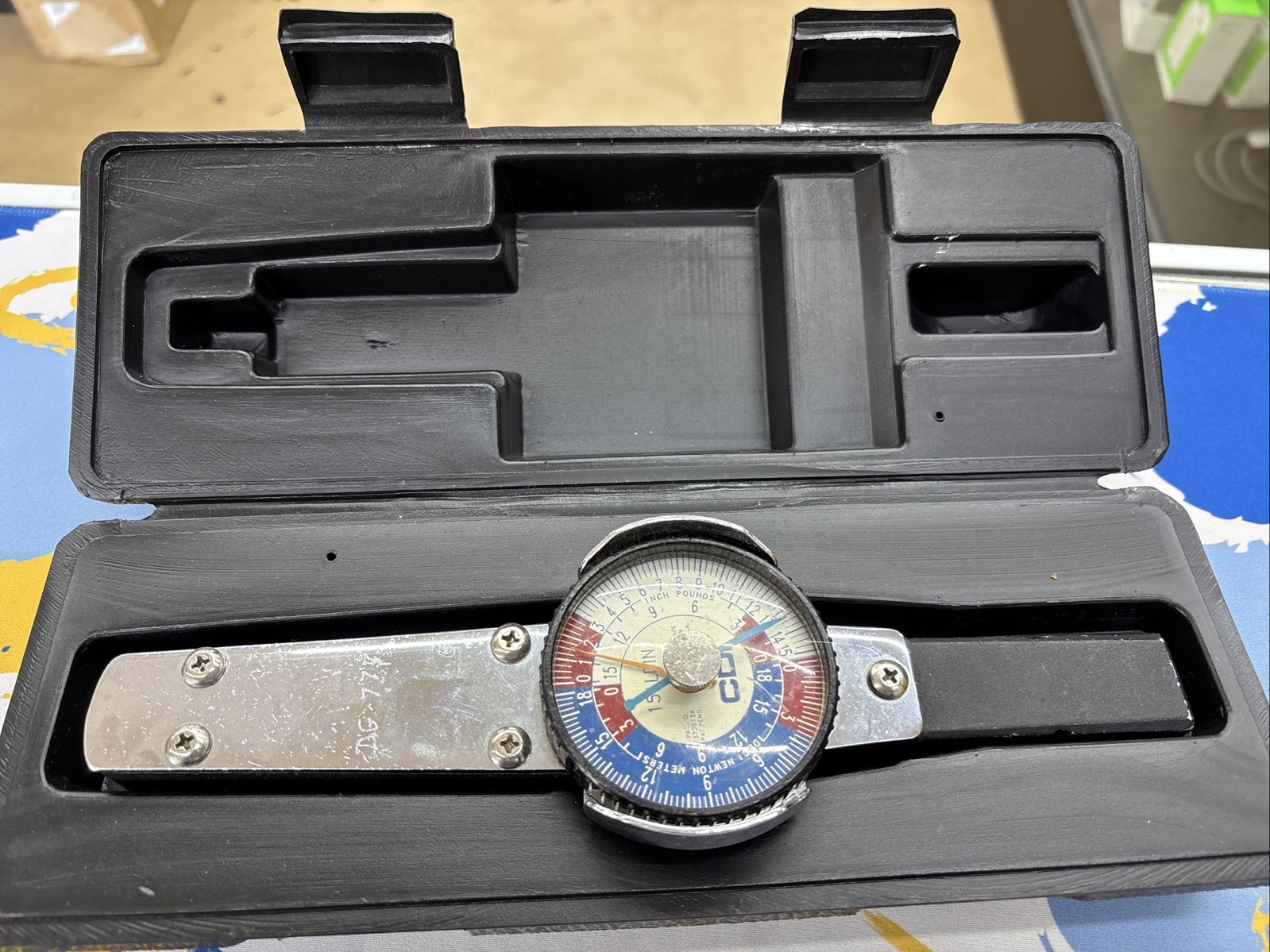 CDI Dial Torque Wrench Model 151LDIN 0-15 In.Lb with Case 1/4 In (04)