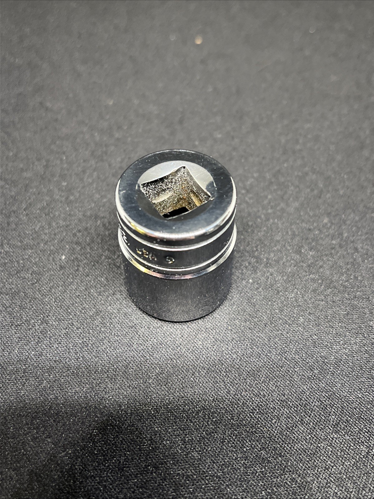 Snap-on F221 11/16″ Shallow Socket 3/8″ Drive 12pt SAE Chrome USA Snap On Tools