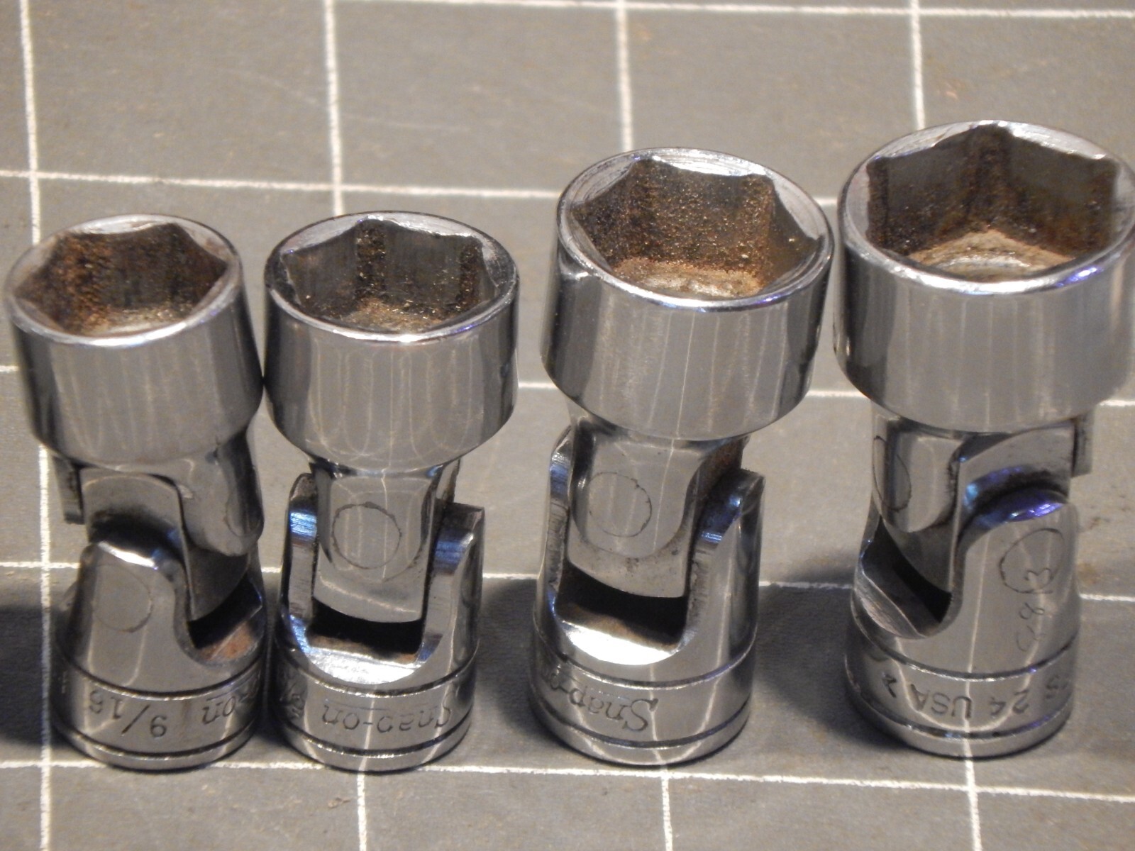 Snap On 7Pc SAE 3/8″ Drive Universal Swivel Socket Set 3/8″ 3/4″ 6Pt Dr FS FS24