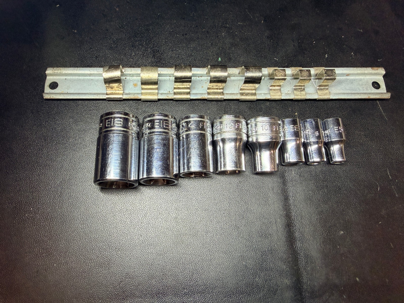 SNAP ON 10-Pc Mixed Drive Tools TORX® Sockets TORX® Shallow Socket Set E4-E18