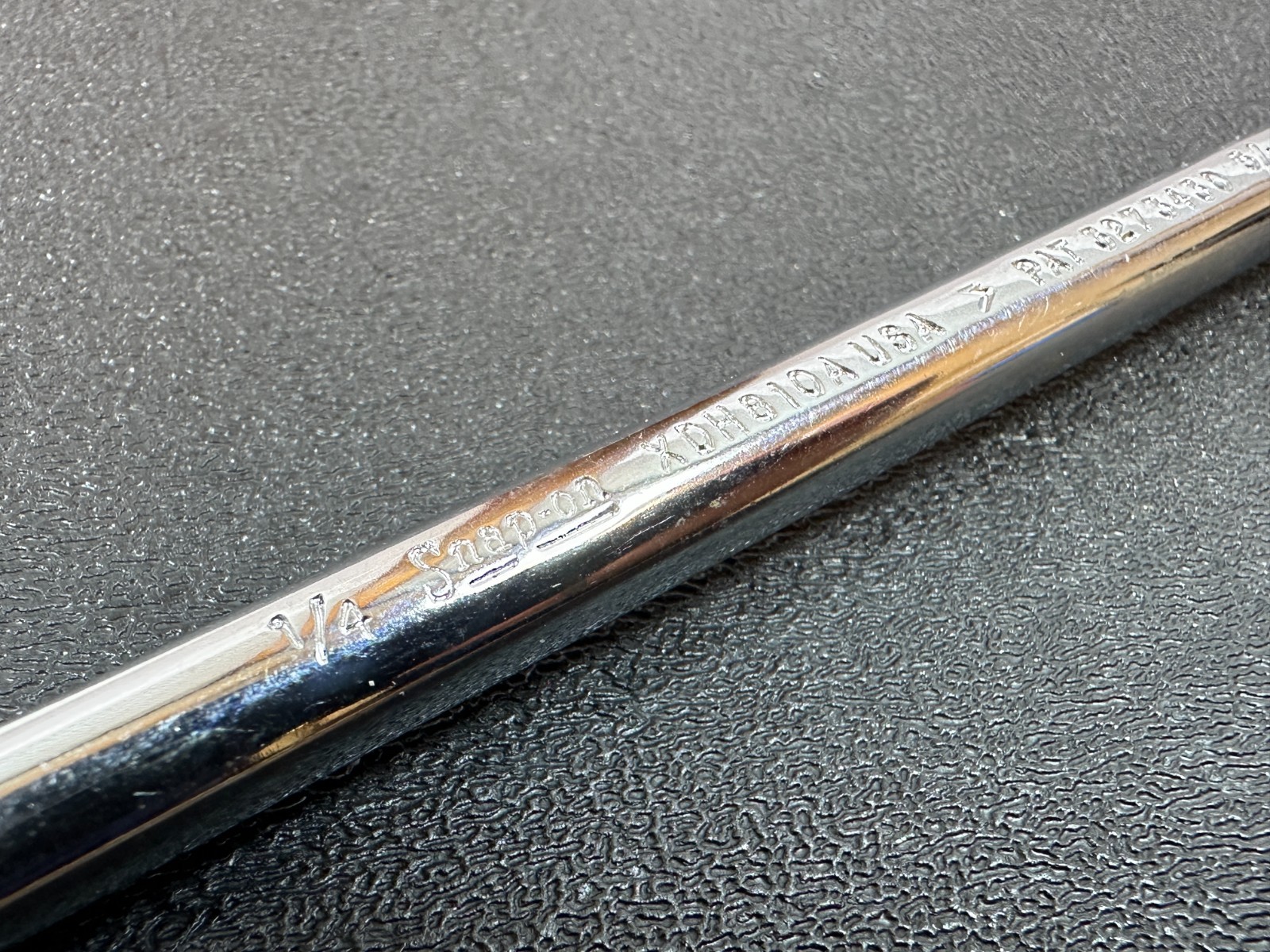 🇺🇸 Snap-On Tools USA XDH810A SAE 1/4″ x 5/16″ High-Performance Box End Wrench