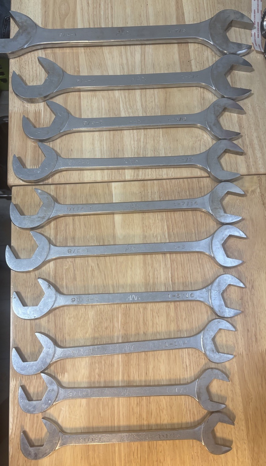 Mac Tools Large Angle Head Wrench Set 1 1/16 – 1 7/8 10 Piece Set