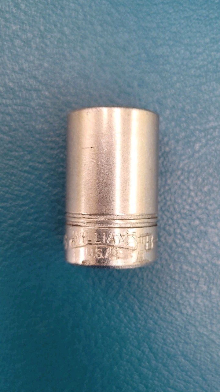 Williams 9/16″ Socket B-1218 3/8″-Drive 12-Point SAE MADE IN USA