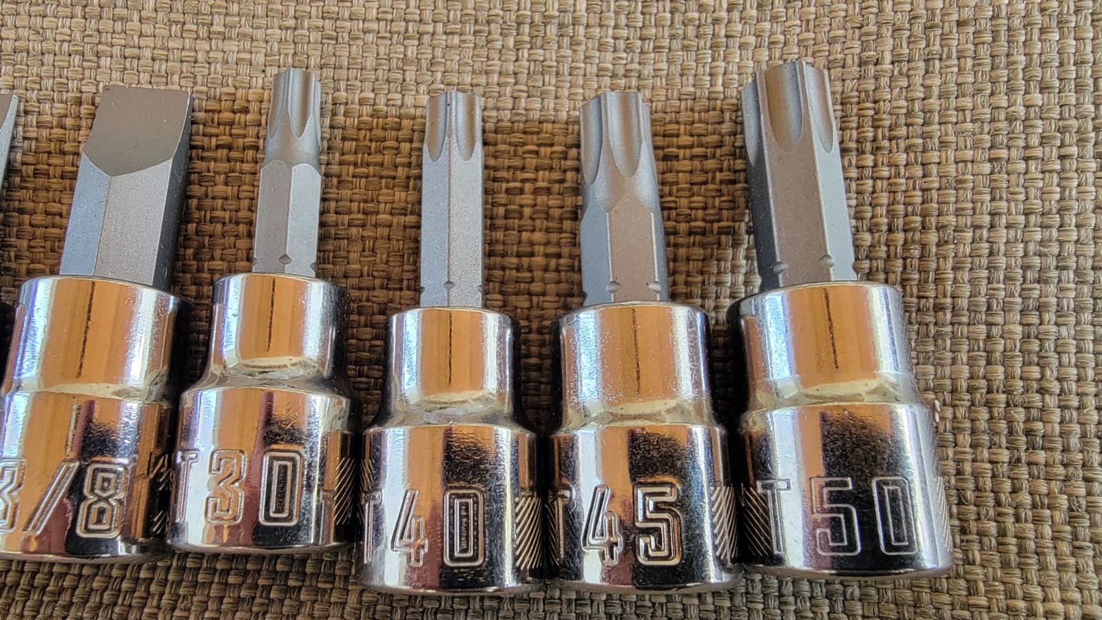 10 Craftsman Sockets 3/8″ Drive Flat Head, Phillips, Torx
