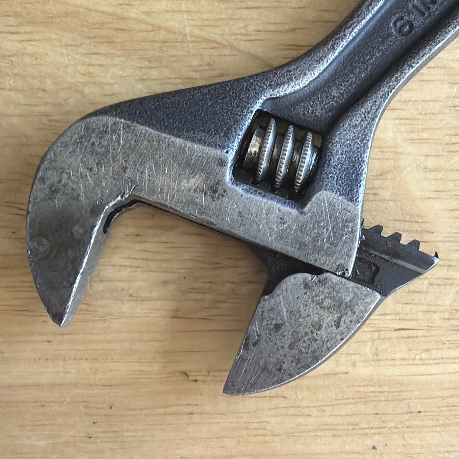 Proto Tools 6″ Adjustable Wrench Clik-Stop Black Oxide Finish 150mm 706SL USA