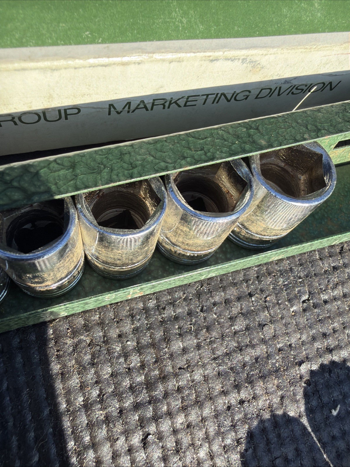 Rare SK Dresser Tools “No. 13” Socket Set Metric 3/8” 13pcs W Metal Tray 7-19mm