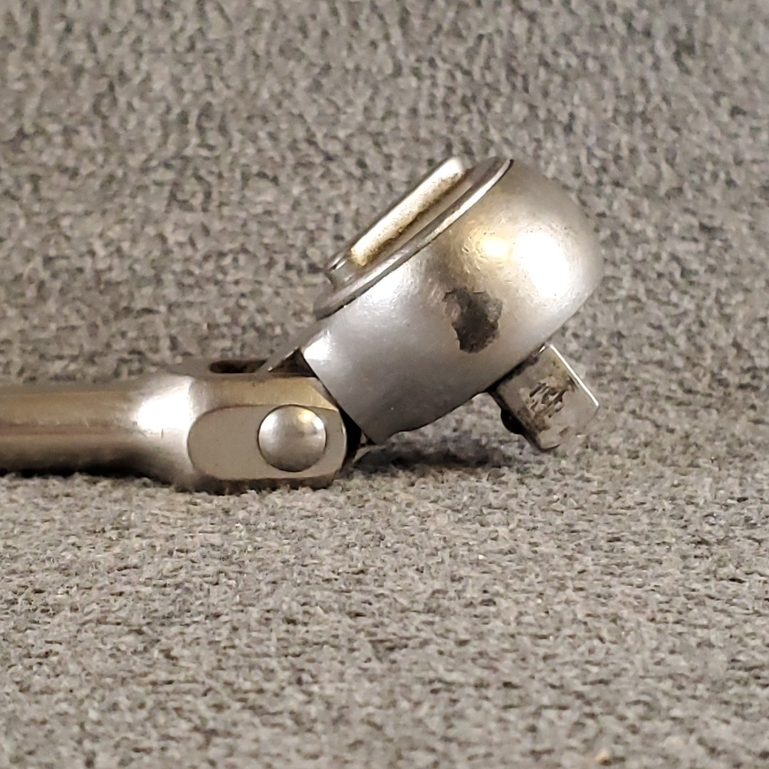 Champion CT-405 Plug-Master 3/8 Drive Flex Head Ratchet