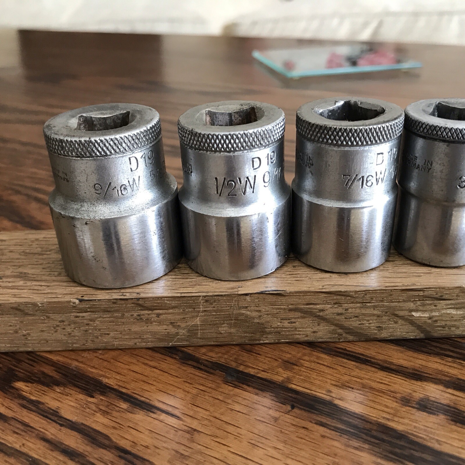 6 Gedore 9/16” To 3/16”Whitworth Sockets With 1/2″Drive.