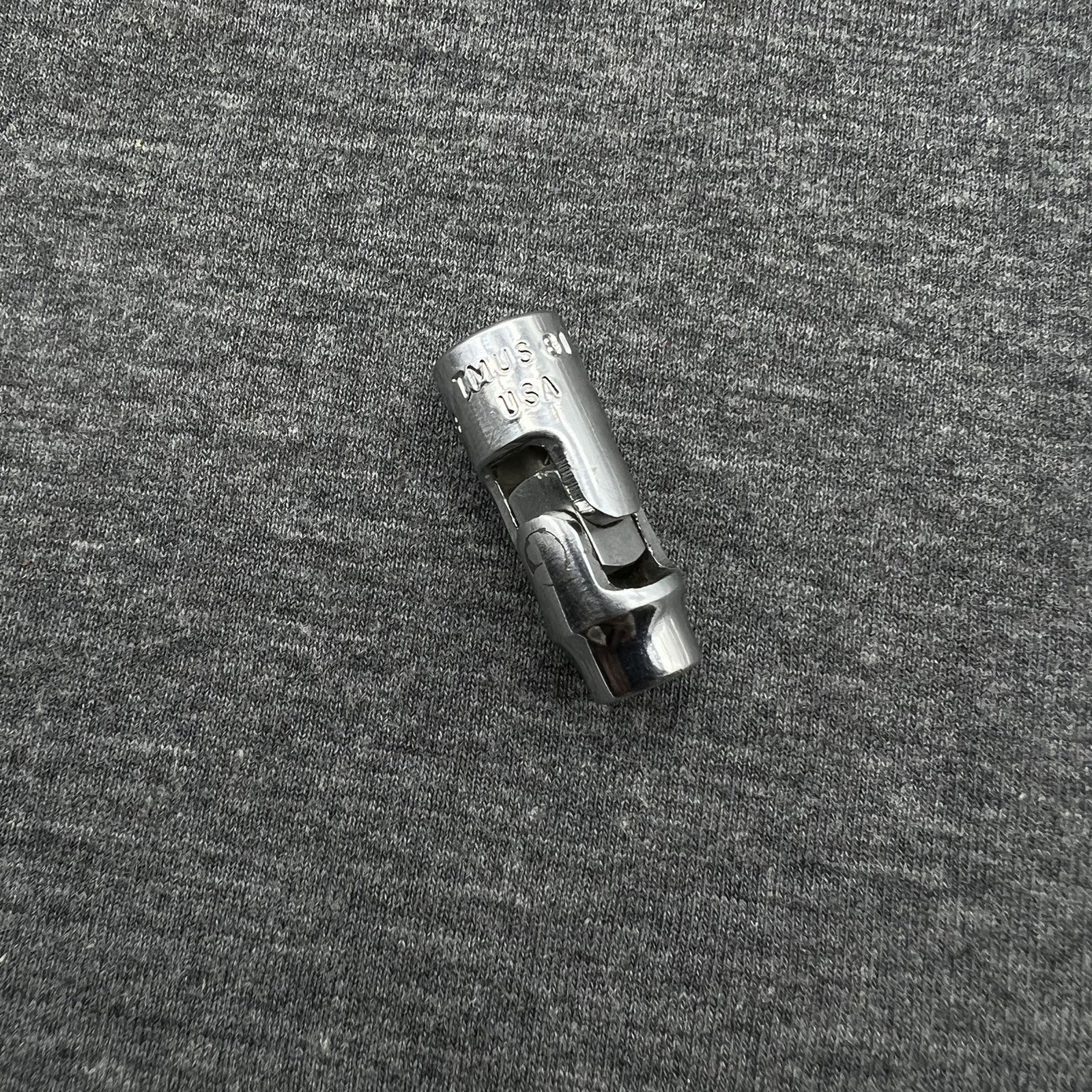 Snap On Tools 1/4″ Universal Swivel Socket 1/4” Drive 6 Point TMUS81 USA