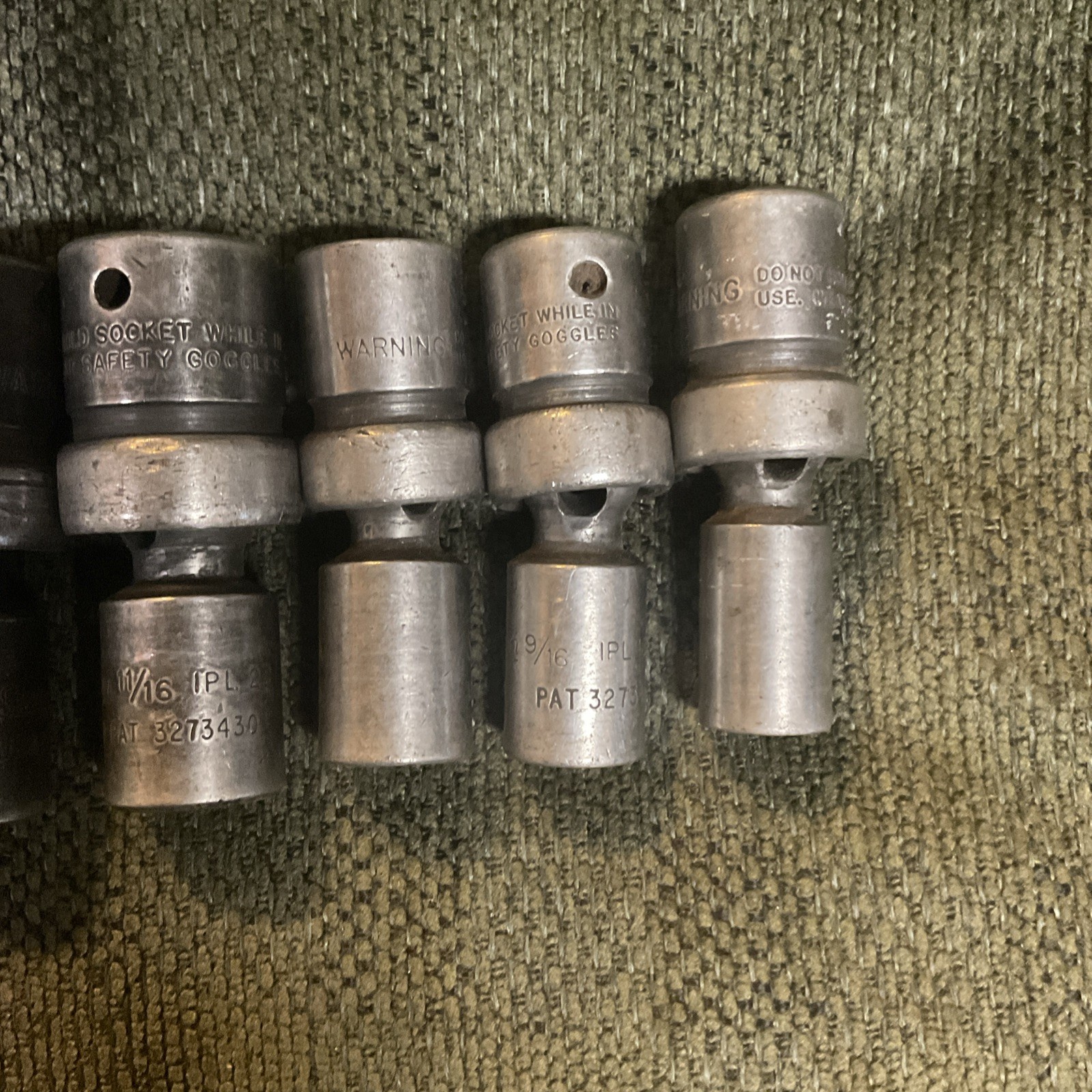 15 pc 1/2″ Drive & 3/8” Drive 6-Point Flank Drive Impact Swivel Socket