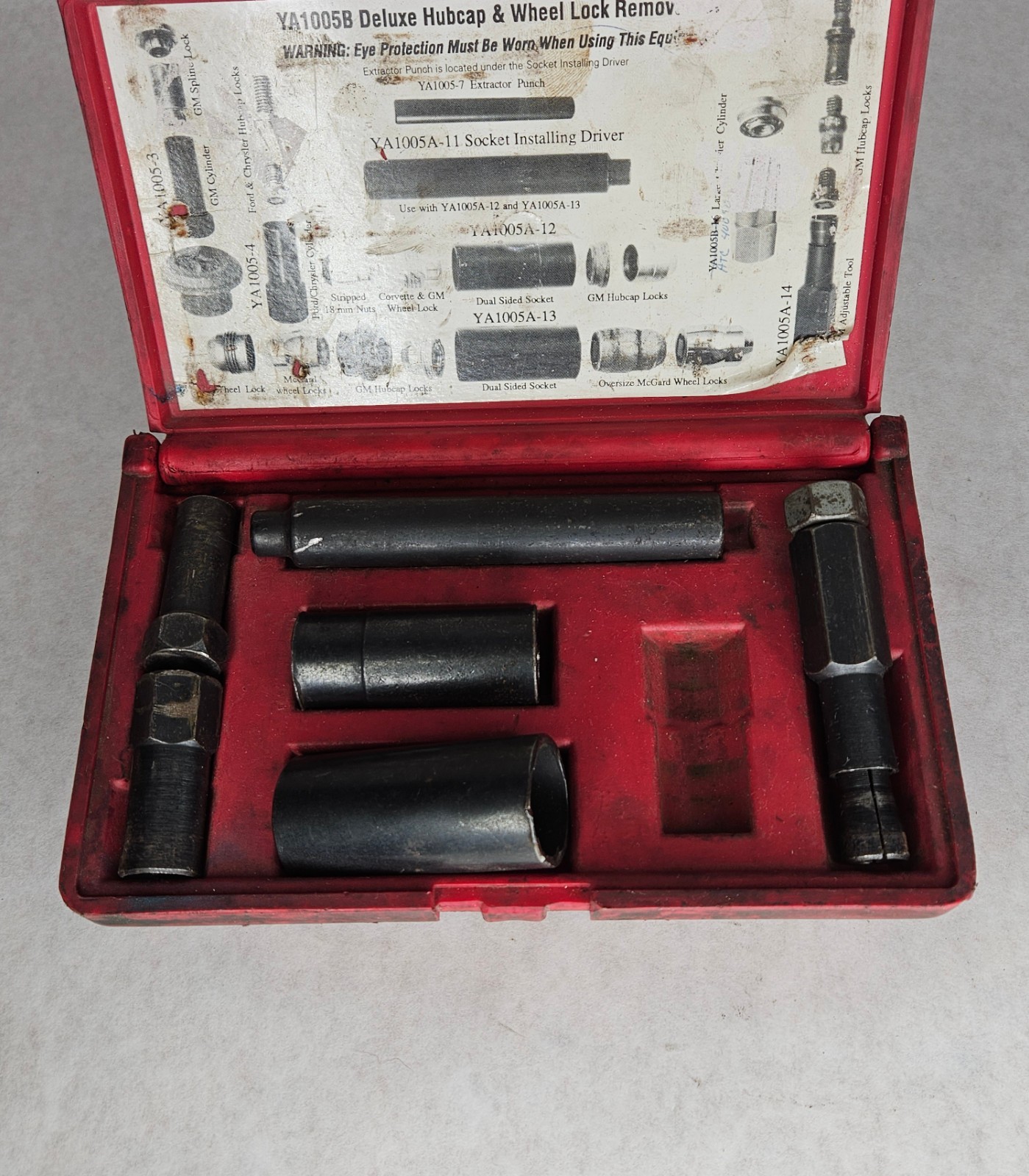 Blue Point YA1005B 5 Piece Deluxe Hubcap & Wheel Lock Remover Set