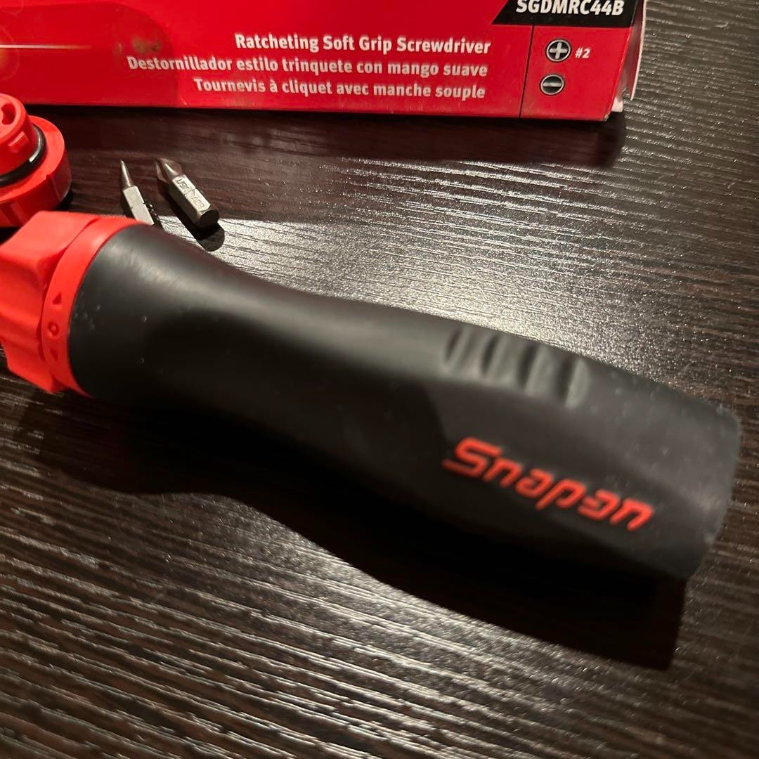 Snap-on SGDMRC44B Soft Grip Ratcheting Screwdriver Red 9-3/4″ Length